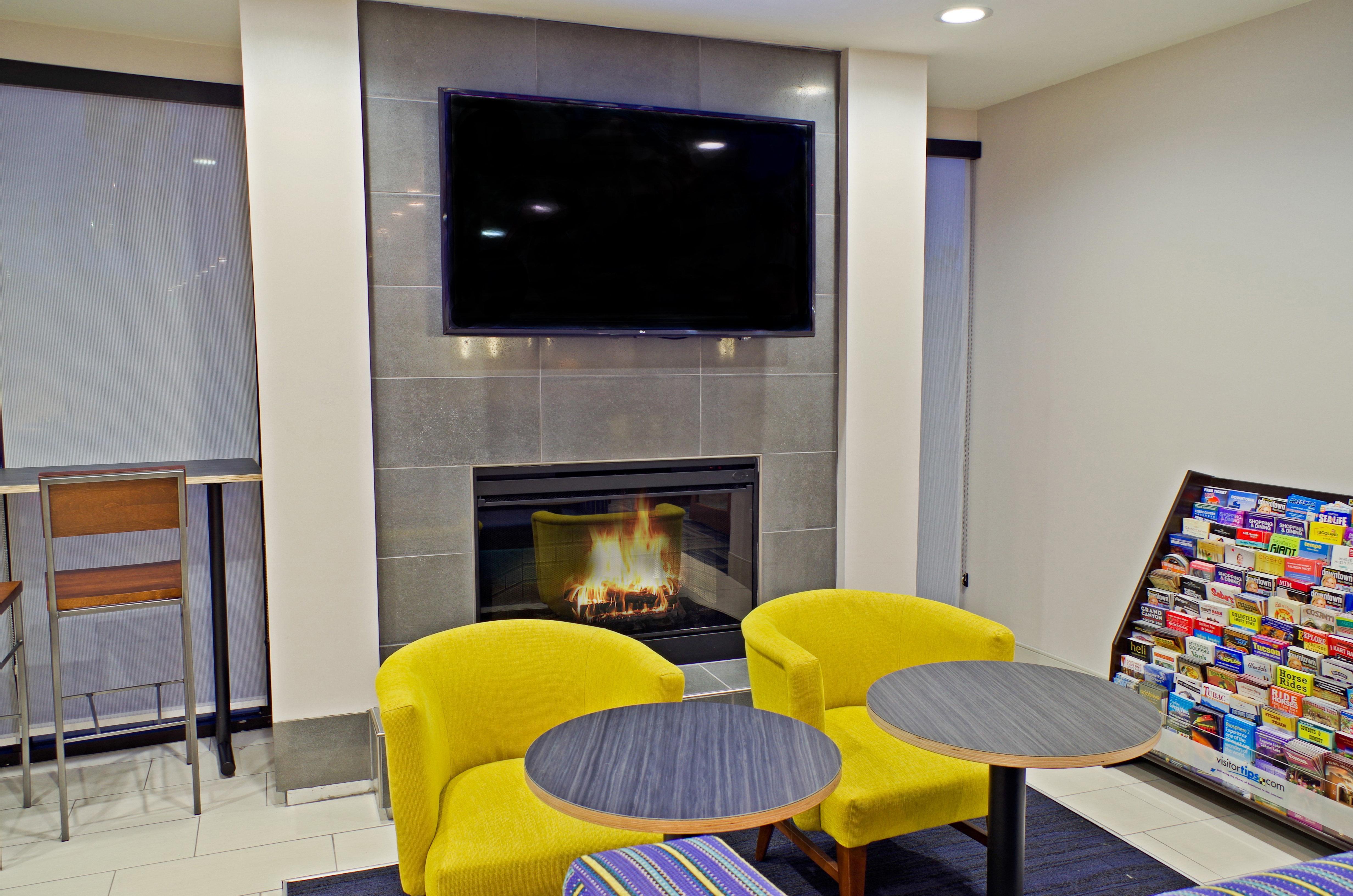 Holiday Inn Express & Suites - Phoenix North - Scottsdale By Ihg Eksteriør bilde